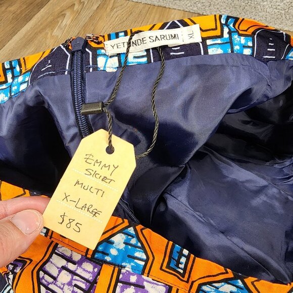 Vibrant Orange and Blue Patterned Skirt - Picture 15 of 16